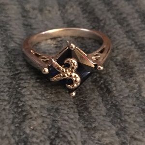 Costume ring